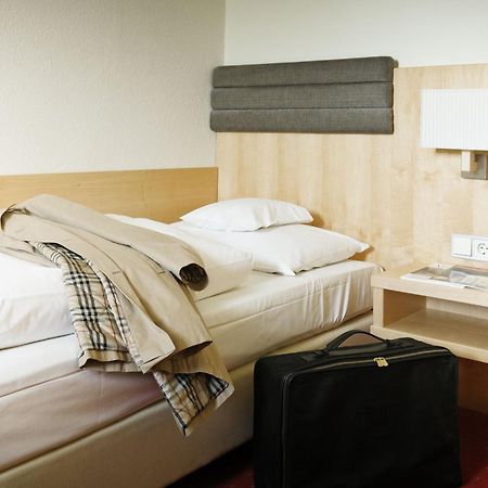 Hotel De France Wiesbaden City Екстериор снимка