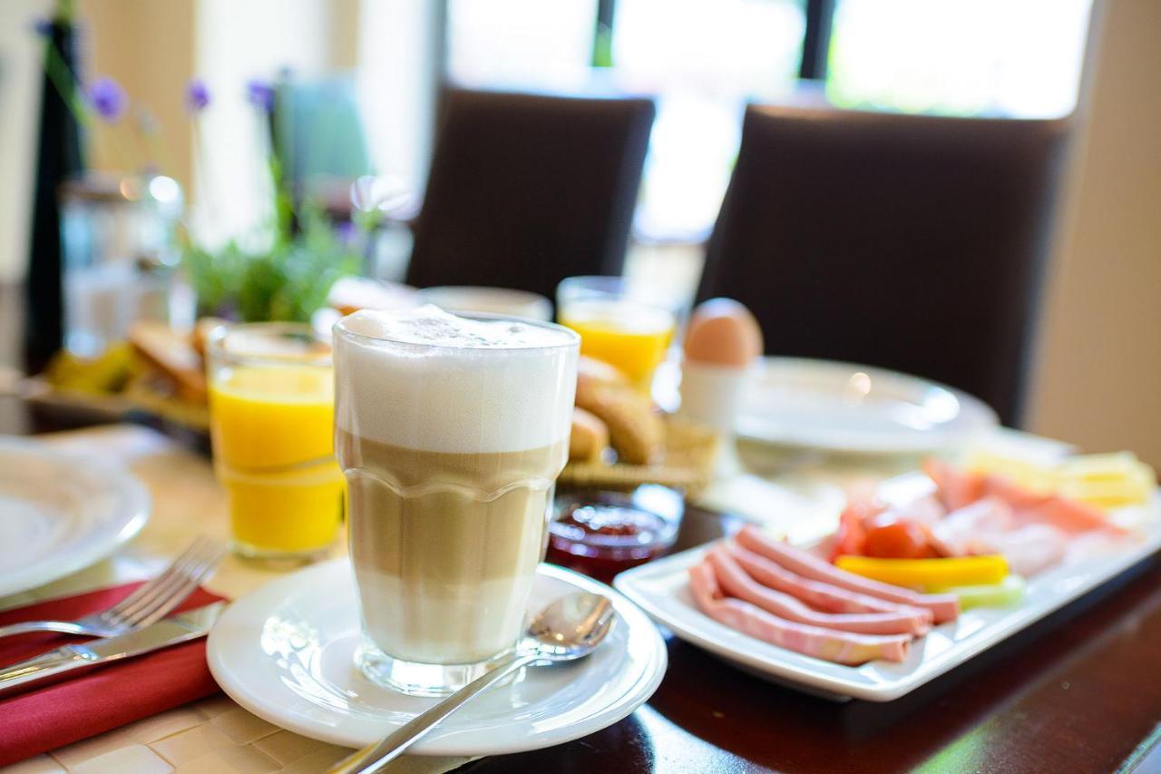Hotel De France Wiesbaden City Екстериор снимка