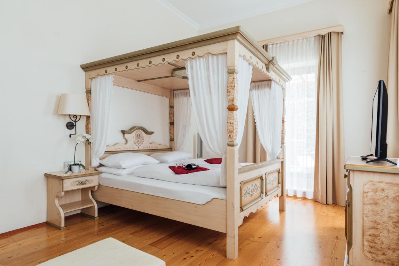 Hotel De France Wiesbaden City Екстериор снимка