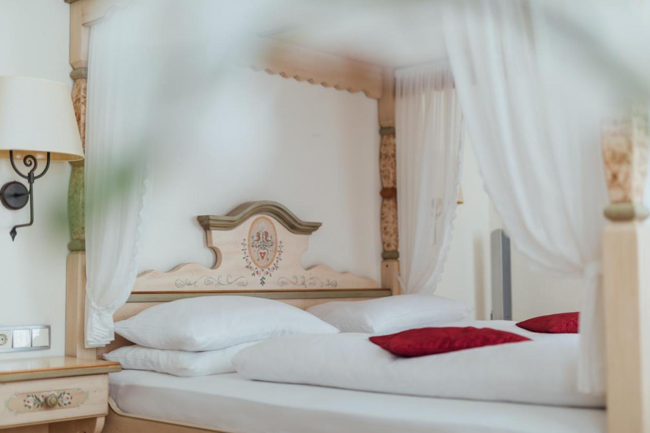 Hotel De France Wiesbaden City Екстериор снимка