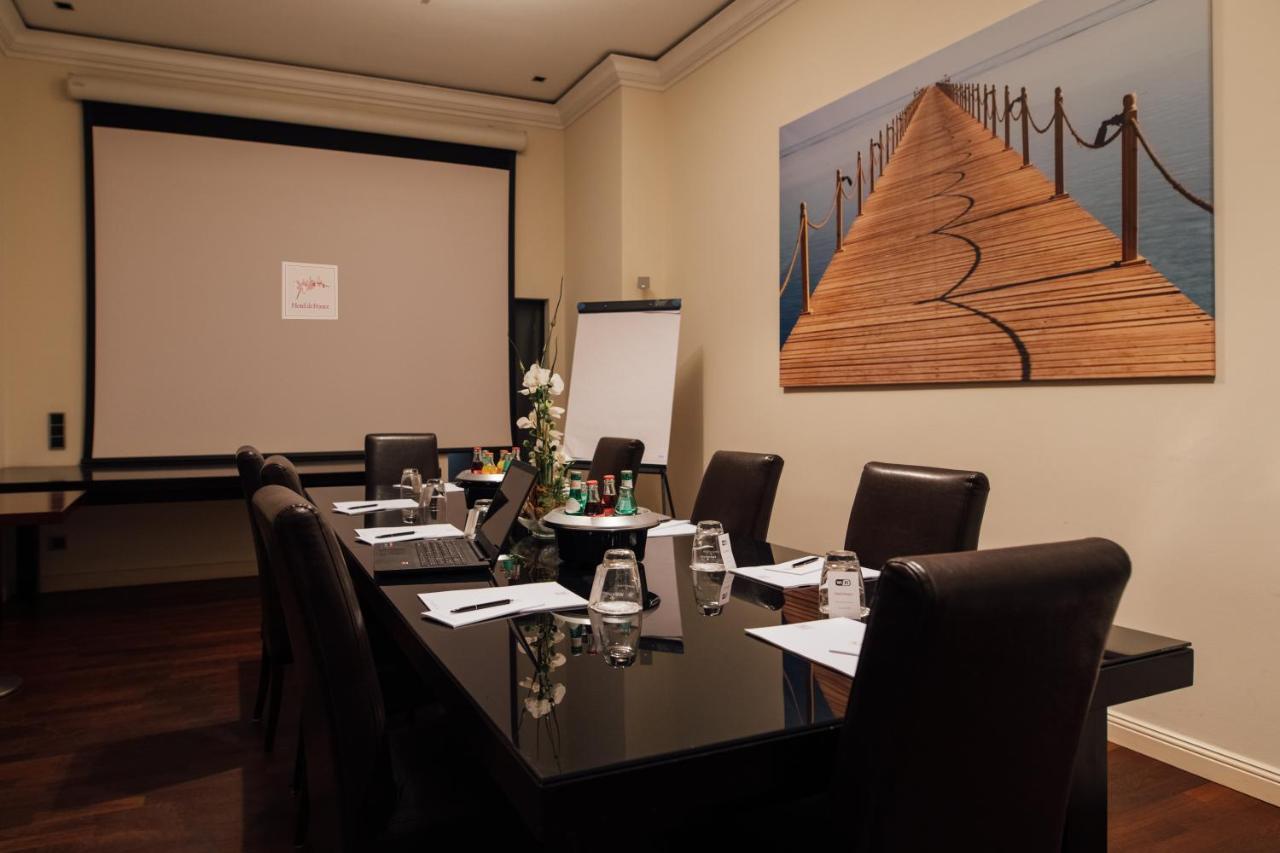 Hotel De France Wiesbaden City Екстериор снимка